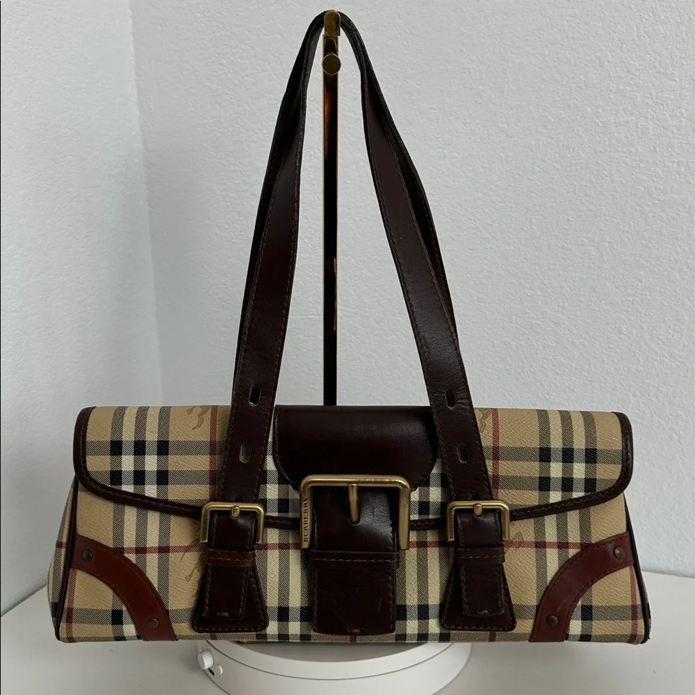 💯Authentic Burberry Shoulder Bag🍀